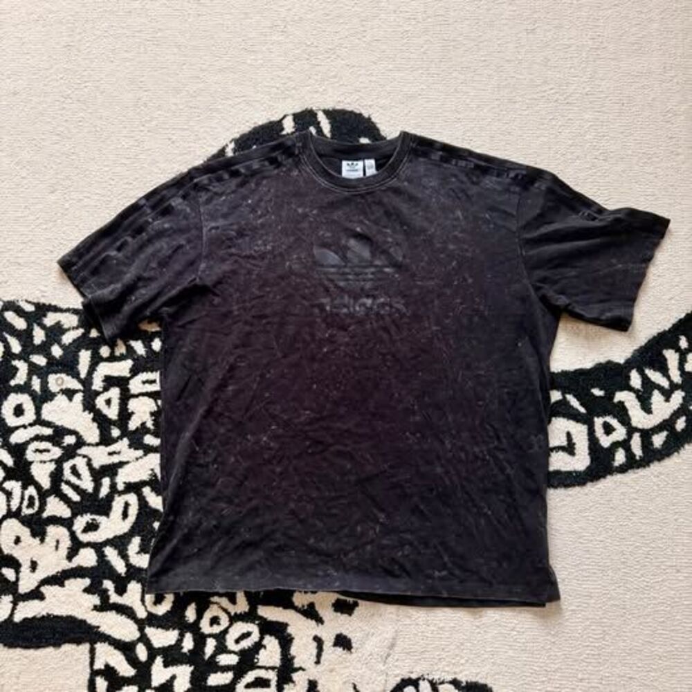 Adidas Originals Washed Black Trefoil T-Shirt Men’s Size Large NWT